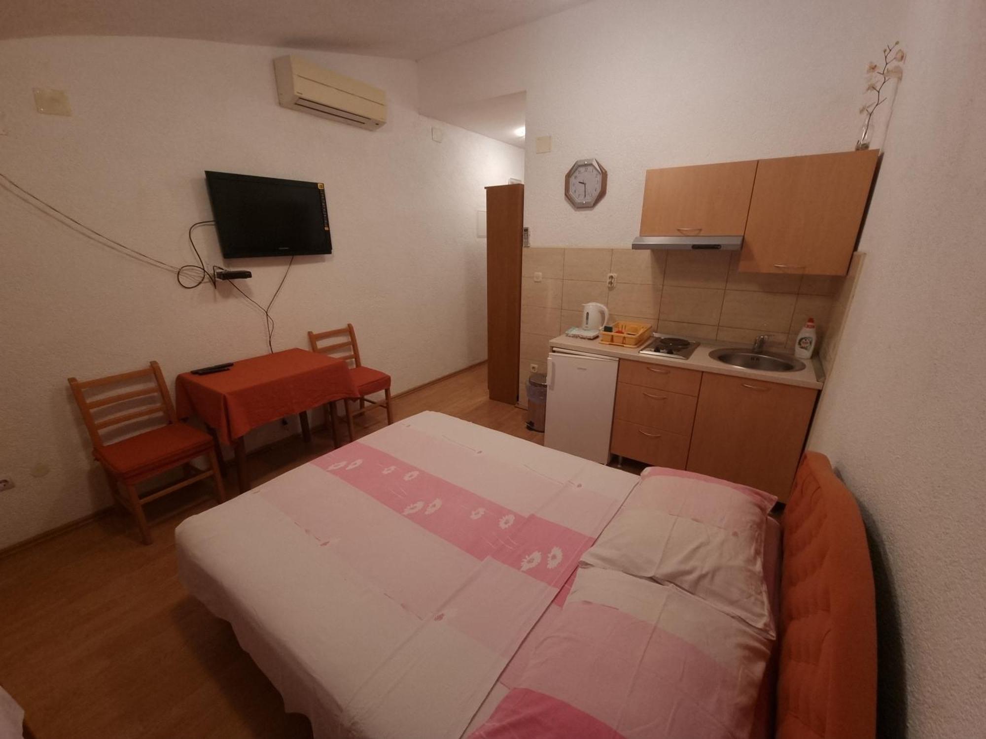 Apartments Cipetic Kaštela Εξωτερικό φωτογραφία