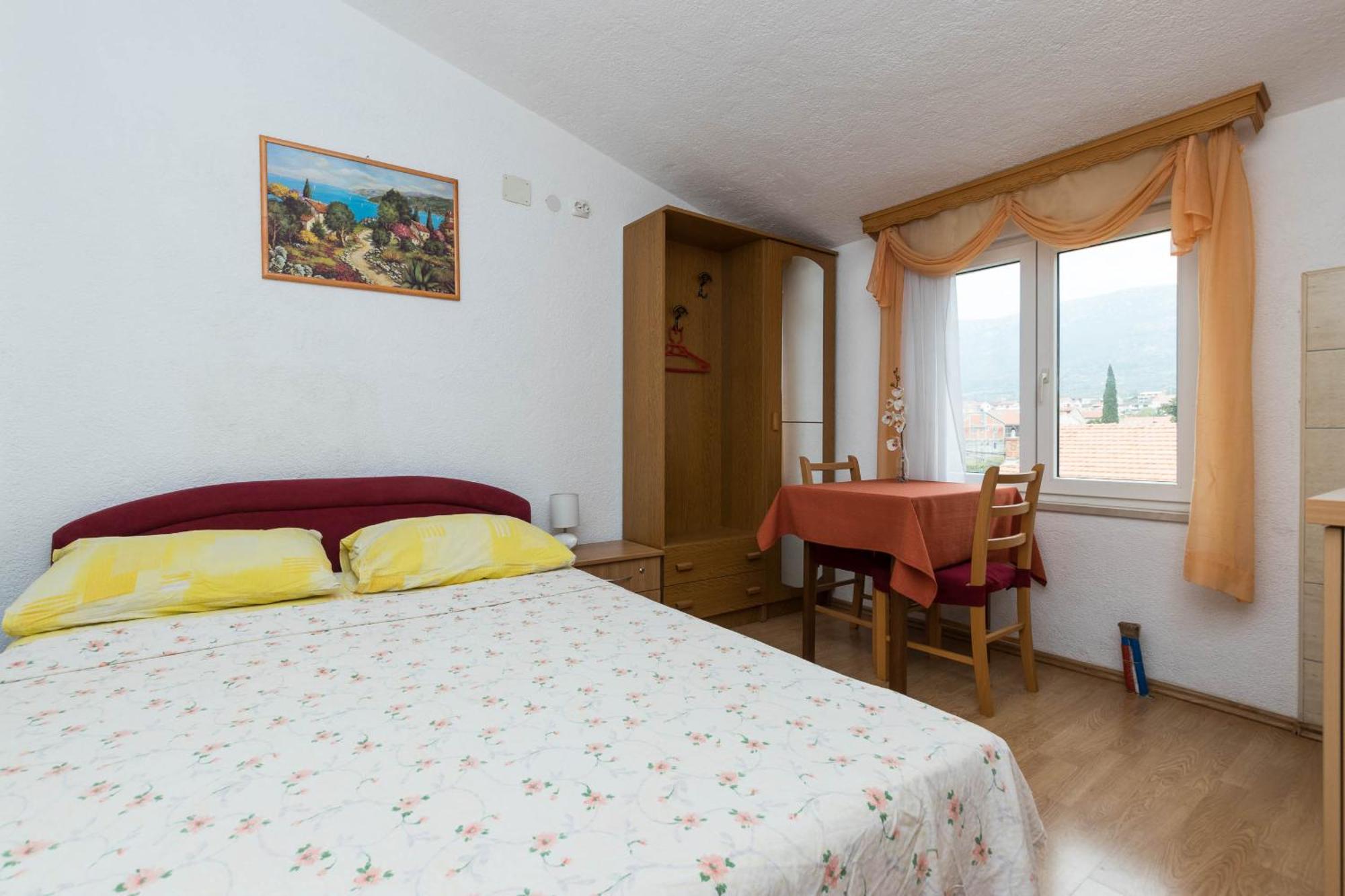 Apartments Cipetic Kaštela Εξωτερικό φωτογραφία