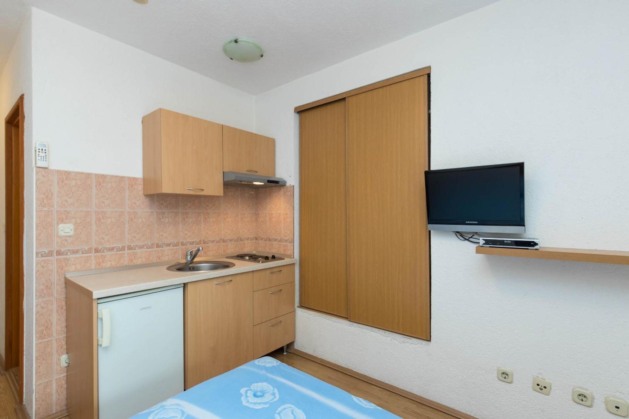Apartments Cipetic Kaštela Εξωτερικό φωτογραφία