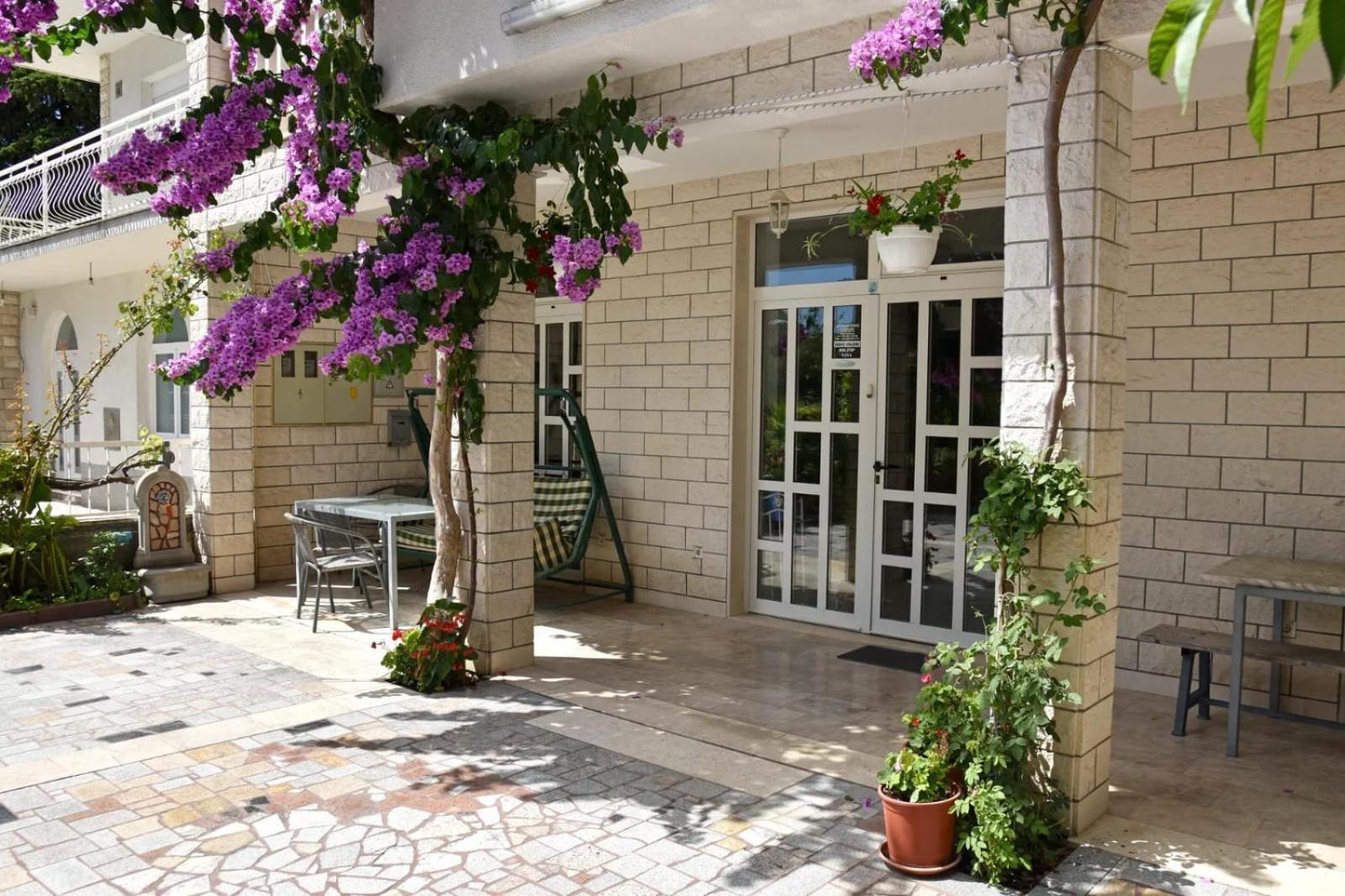 Apartments Cipetic Kaštela Εξωτερικό φωτογραφία